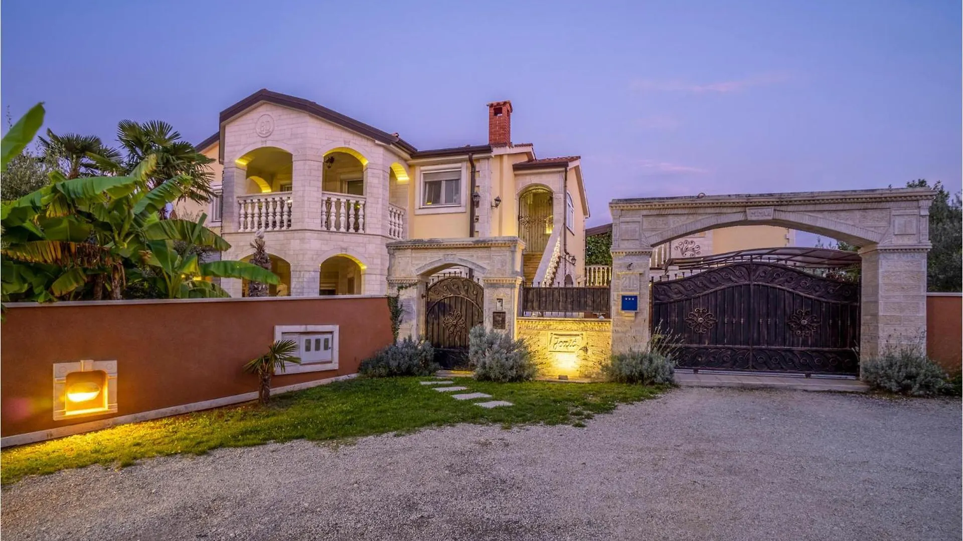 Beautiful Apartment In Porec With Kitchen 0*,  Croatia